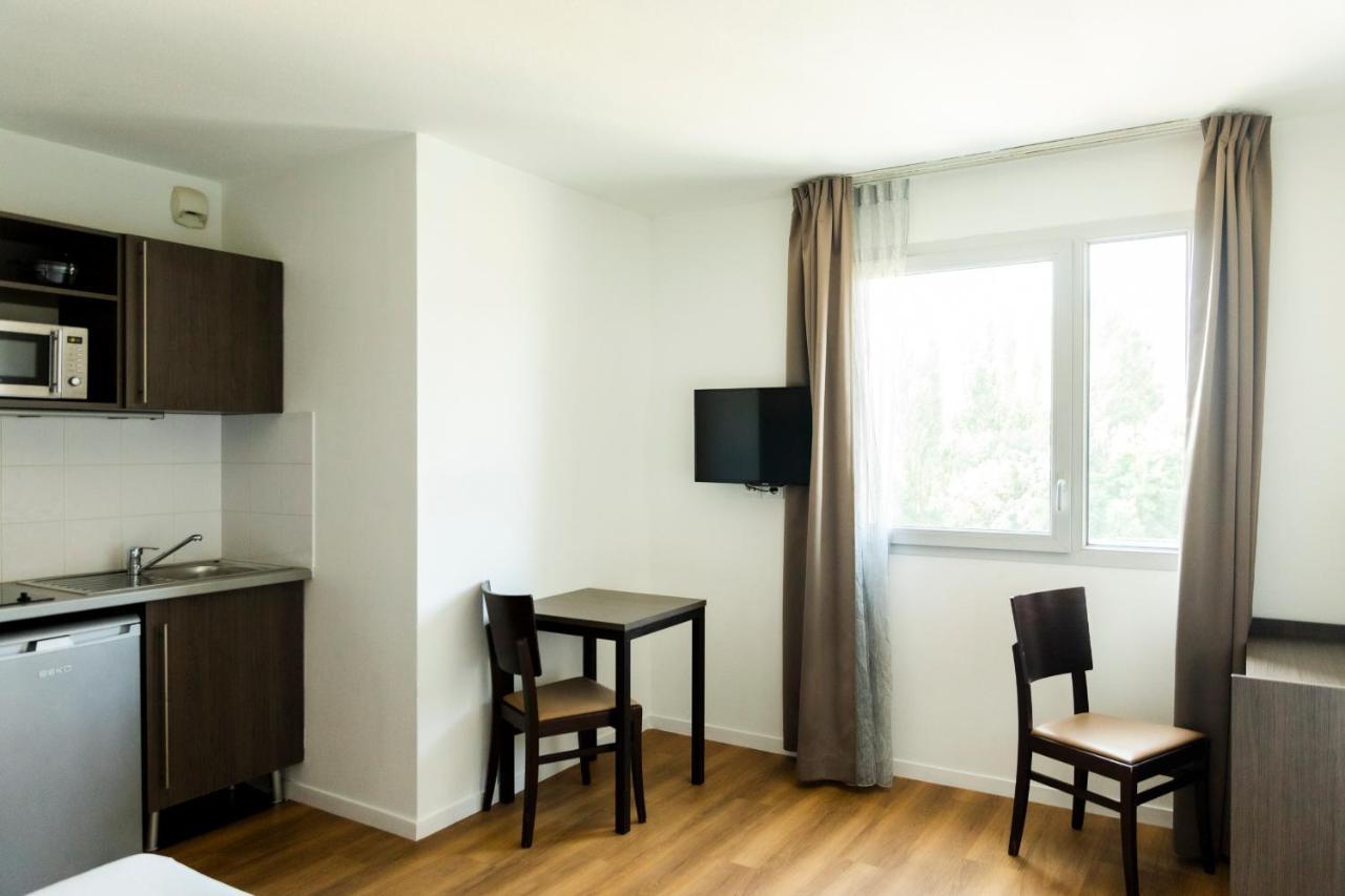 Appart'Hotel Vacanceole Paris Quai De Marne - Ex Adagio Ножан-сюр-Марн Екстер'єр фото