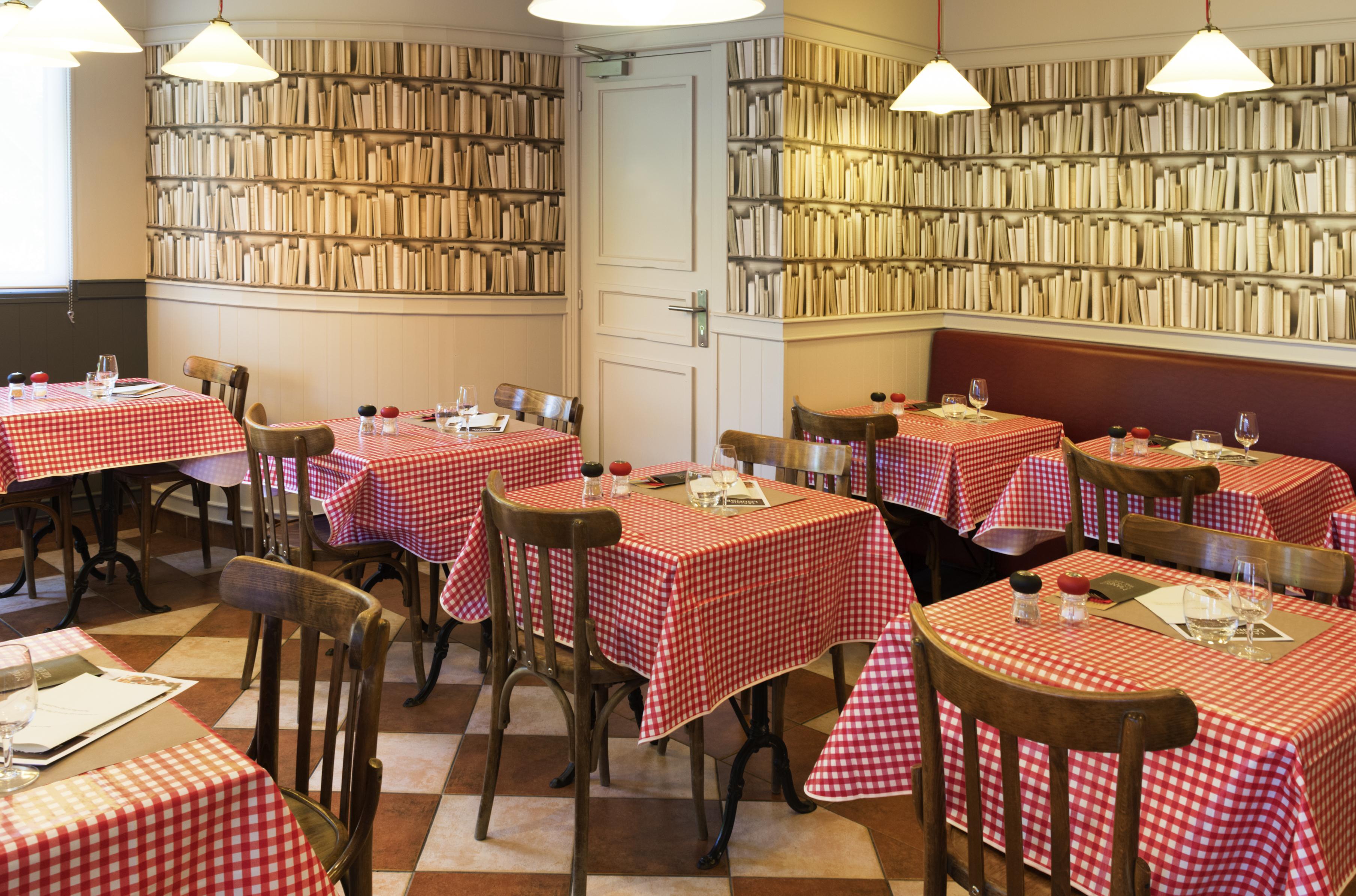 Appart'Hotel Vacanceole Paris Quai De Marne - Ex Adagio Ножан-сюр-Марн Екстер'єр фото