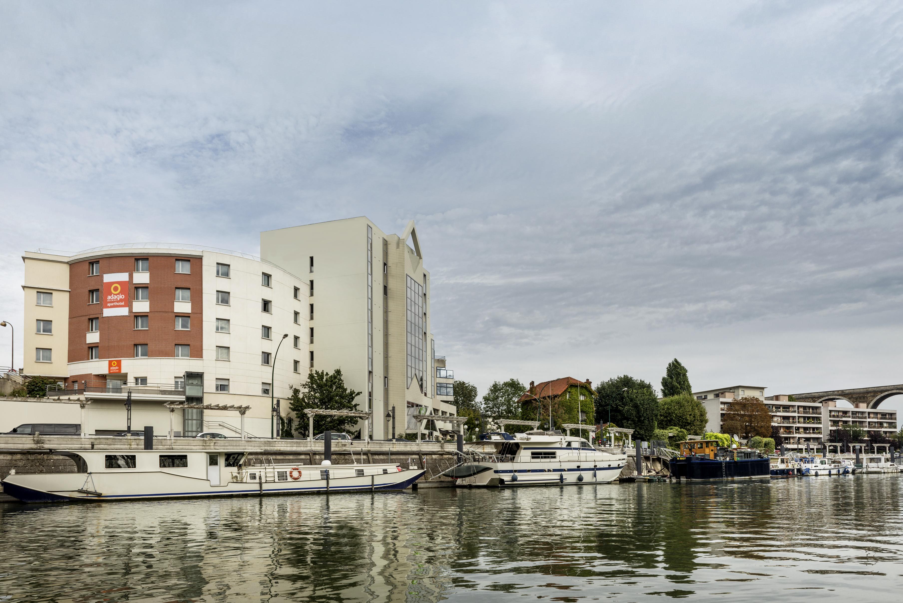 Appart'Hotel Vacanceole Paris Quai De Marne - Ex Adagio Ножан-сюр-Марн Екстер'єр фото