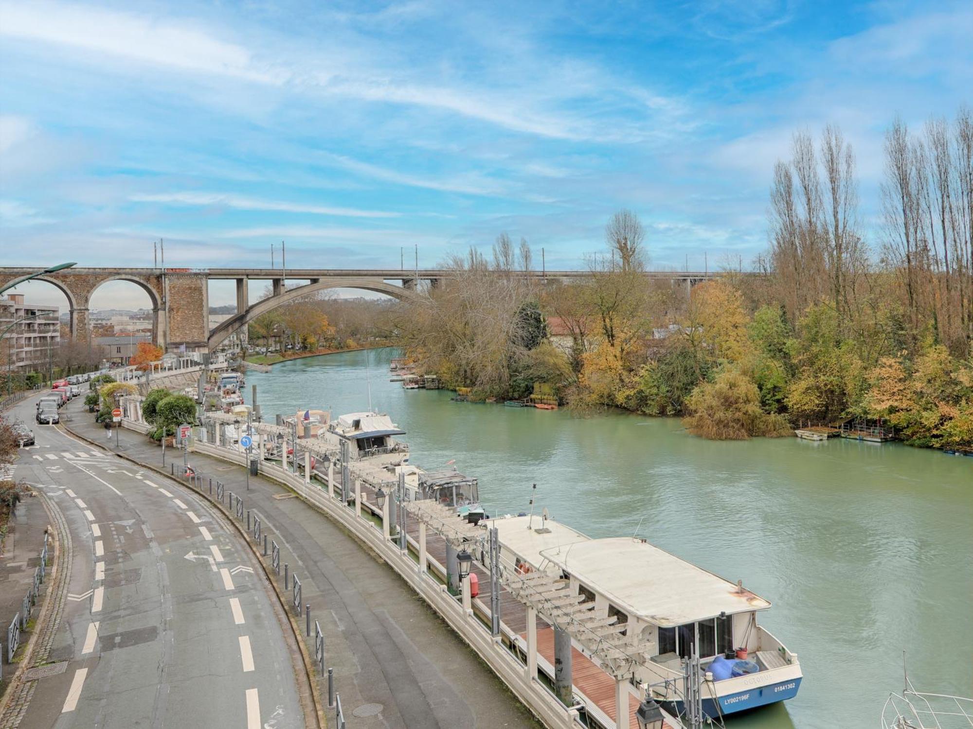 Appart'Hotel Vacanceole Paris Quai De Marne - Ex Adagio Ножан-сюр-Марн Екстер'єр фото