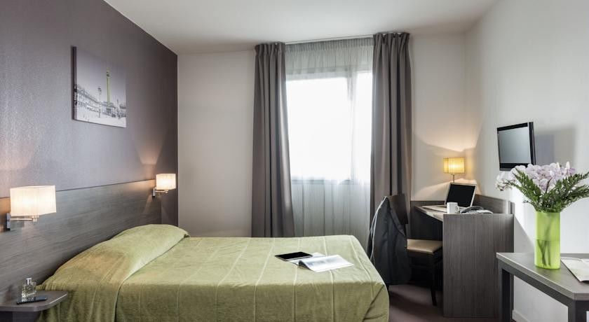 Appart'Hotel Vacanceole Paris Quai De Marne - Ex Adagio Ножан-сюр-Марн Екстер'єр фото